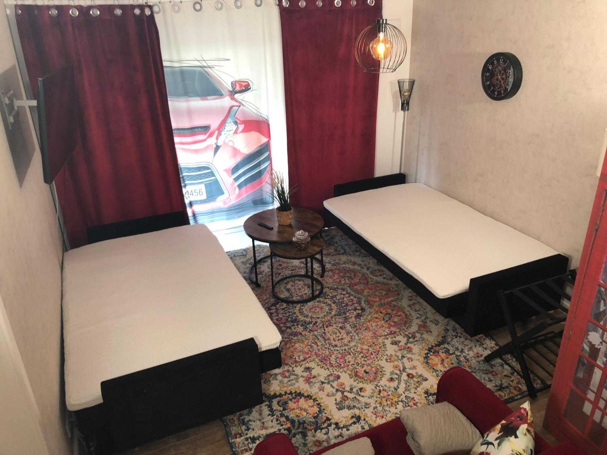 Stylisches Maybach Appartement Mit Terrasse Fuer 5 Personen, 5 Betten, Grosse Kochinsel, Homeoffice Mit 250Mbit Wlan Aidlingen Exteriör bild